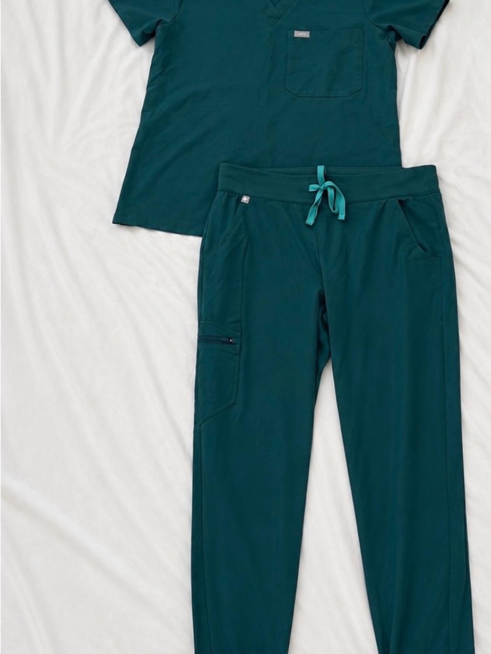 Figs Women's Teal Drawstring Joggers